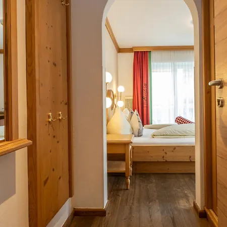Mara's Little Boutique Sleepover - Budget Guest house Kaprun